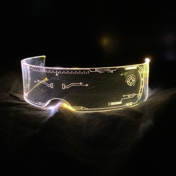 LED color changing translucent glasses with sturdy plastic material. One size. - Picture 6 of 16